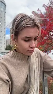 KikiWatson - Show pussy in public 🔞💦