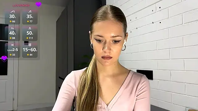 ZaidaSchwarten - stroke my ass