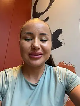 Beautydiamond - Ride dildo. And spank ass to red