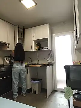 MissNyraSecret - Tits out public in store
