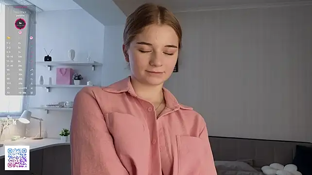 EffieFruin - ✨Add some water to the oily ass✨