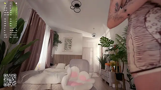 Minirini - lick finger