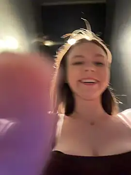 Ttixmila - Fuck me dildo in public toilet 💦💋