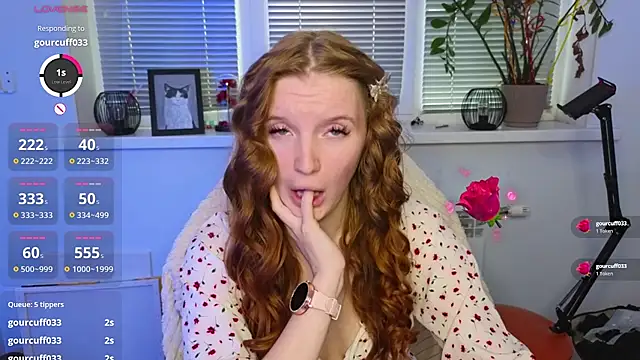 Mary_Blu - naked dancing