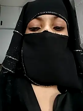 Noorkhatoon - Dildo in pusssy