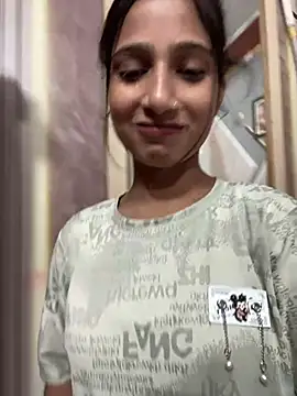 Neetuuuuu11 - Show My Face With Nude