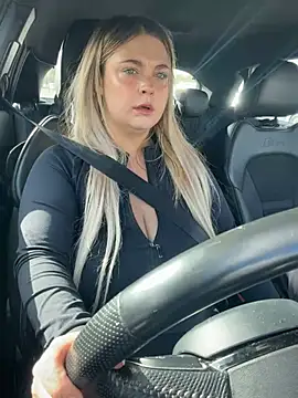 Blairbella - squirt show in town