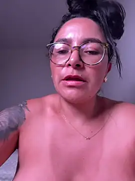 Sophie_1_ - video of my open ass, plus a fart