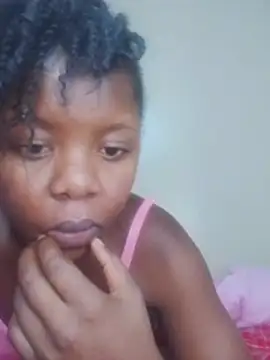FancyEbony - get naked