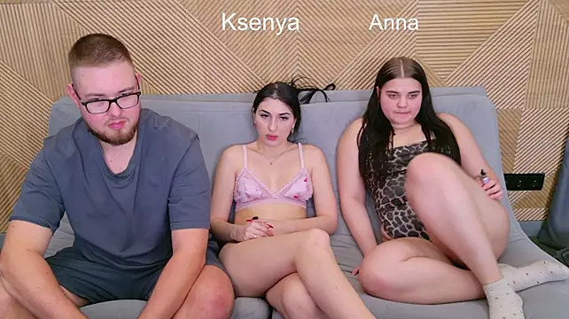 Ksenny - threesome sex + creampie
