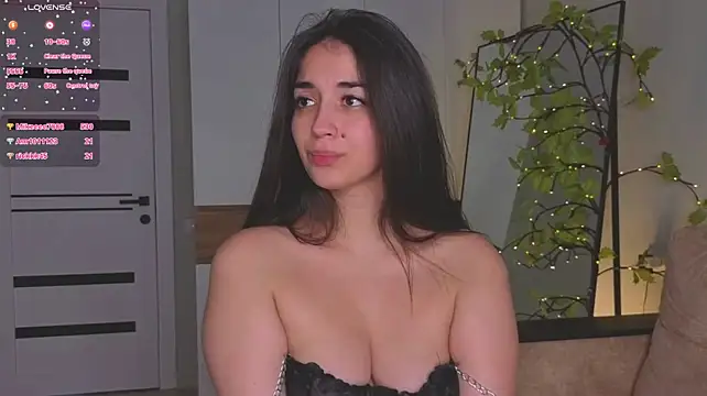MollyGilberg - 💥Flash boobs💥