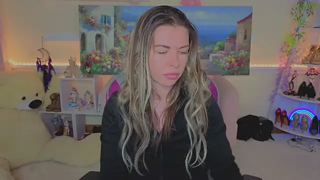 Real_Tini - Show me your pussy