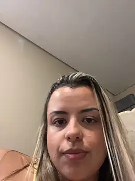 Patyyyy - Siririca com vibrador 🔥🔥