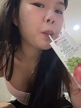Nenechuchu - Fly kiss