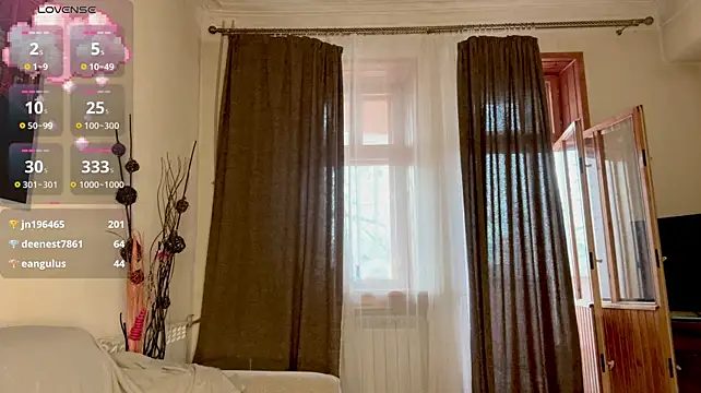LoraDavi - put me in doggy position