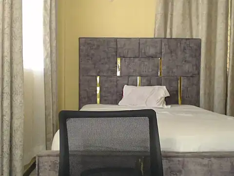 Booby_savage - clap ass