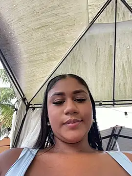 NayTorres - SHOW TITS AND SUCK NIPPLES IN PUBLIC