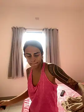 Sabrinaneves - Sentando no consolo