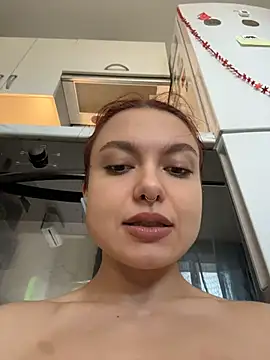 Brilliantkiss - LICK NIPPLES CLOSEUP!