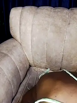 MyrahEbony - Wet Dildo Handjob 👊🏽💦
