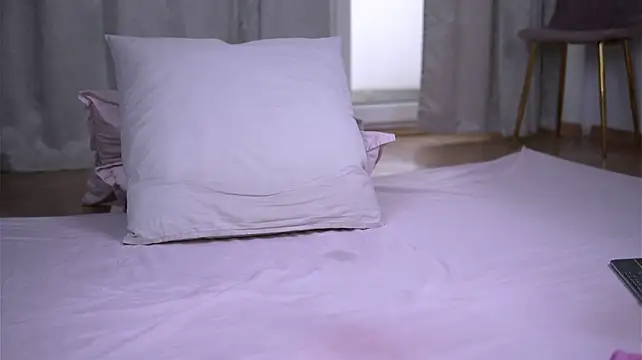 KiaraValez - kittt play