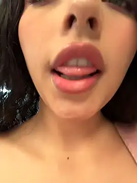 Natalia-acosta - THREE FINGERS UNDER THE TABLE + CREAM 🥵