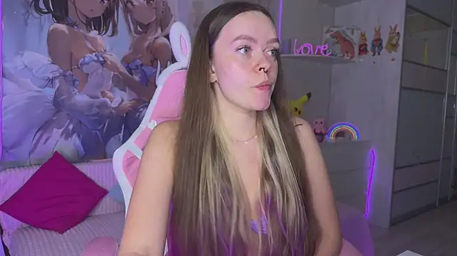 CheekySashaCharm - Naked tits