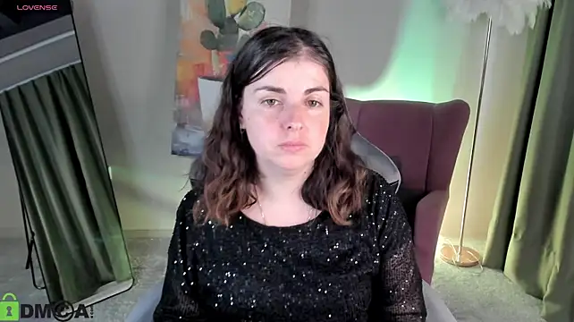 MartaEdams - give a sly wink and blow a kiss