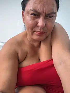 Horny-Mommy-Dirty - Squirt
