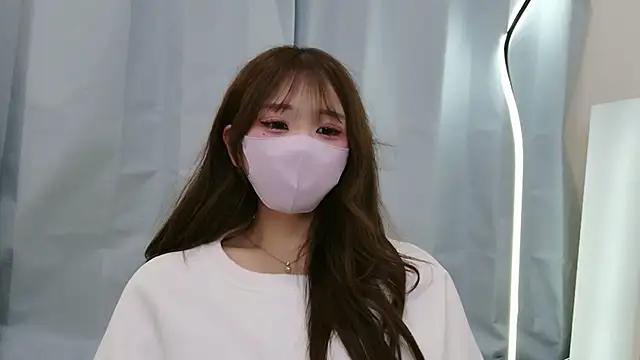 Shion_00 - 下ぽいして足コキ💓