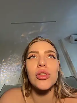 HugeBoobsAlice - DOUBLE SQUIRT WITH GOIN FUCK PUSSY