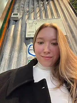 -NaughtyAngel- - MAKE ME CUM HERE! NOW! in public WC