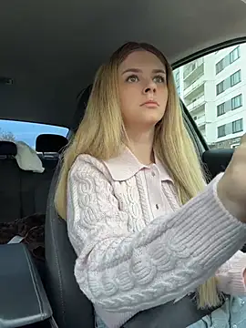 Love_Bri - Make my pussy fucking hot