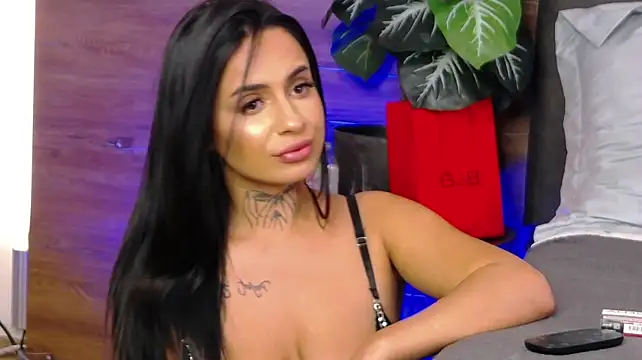 IrisSwift - Let's get this pussy busy