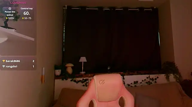 Rose_Desiree - sit on your face sensually