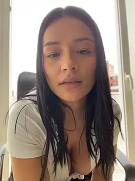 Lola_sweeet18 - Domi inside pussy 💦