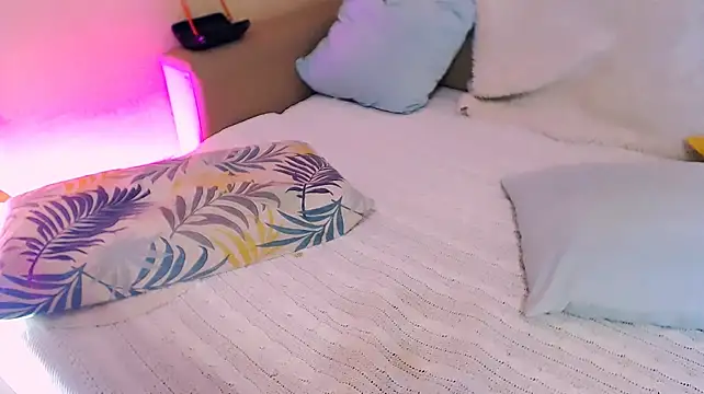 OLIVIA_CANDY