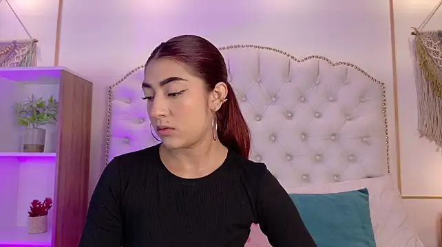 AriaStonne - Rub clit with panty