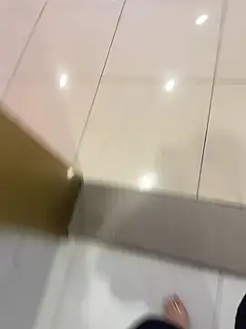 Xiao-mo520 - 美导老师下班兼，咖啡厅偷玩小刺激，超敏感体质容易失控，完成目标找陌生人搭讪