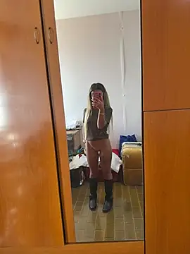Thegirlofthemirror - Scegli tu