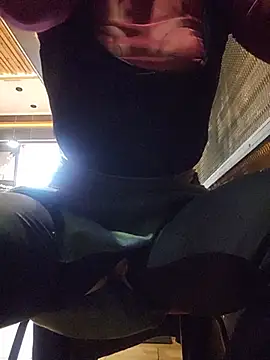 Exhibitionsplit - MAKE me CUM in Public ♤SQUIRT