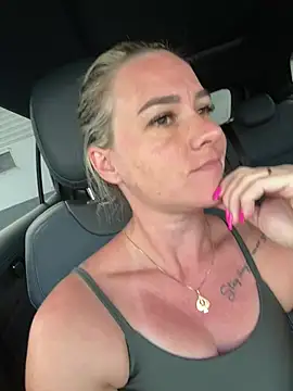 SuhHWhotwife - Masturbaçao c dedos