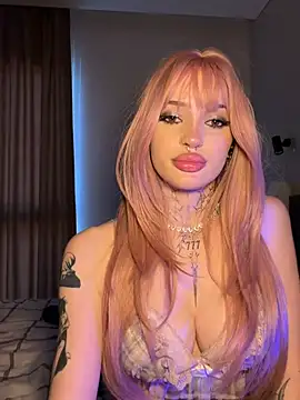 Madelinexx - 🍒Topless Ahegao