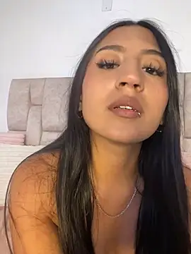 Carina_lopez707rs - Big squirt in public!