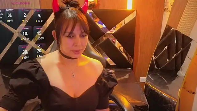 Afrodita_b_ - sexy feet in the show