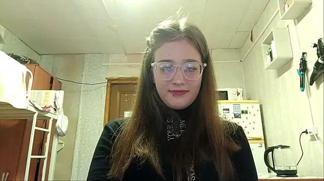 Millywo - look at the camera and wink