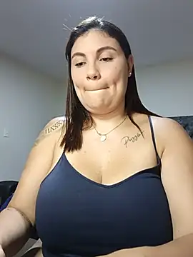 Secret_Bella - Do you want a blowjob?