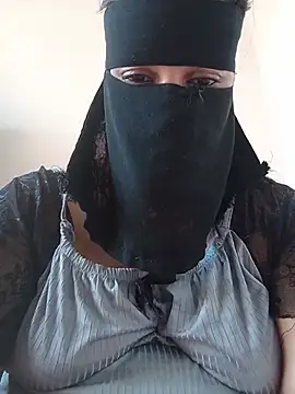 Amiira_Amoura - حقق هدفي انزل لك شلال