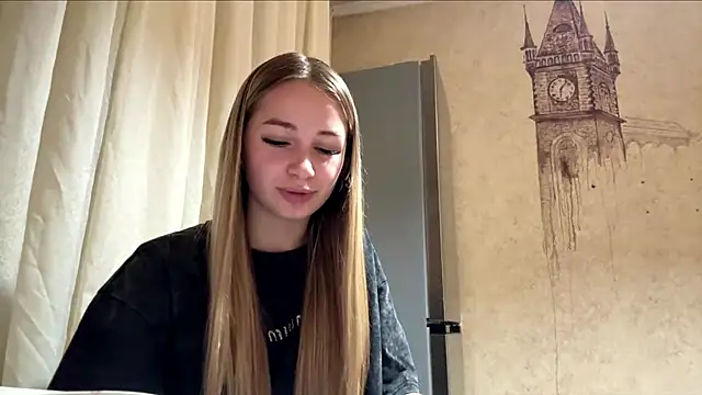 MarkitaHersch - make my shirt wet