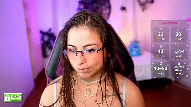 Taiga_Cute - Oily Cheeks without panty